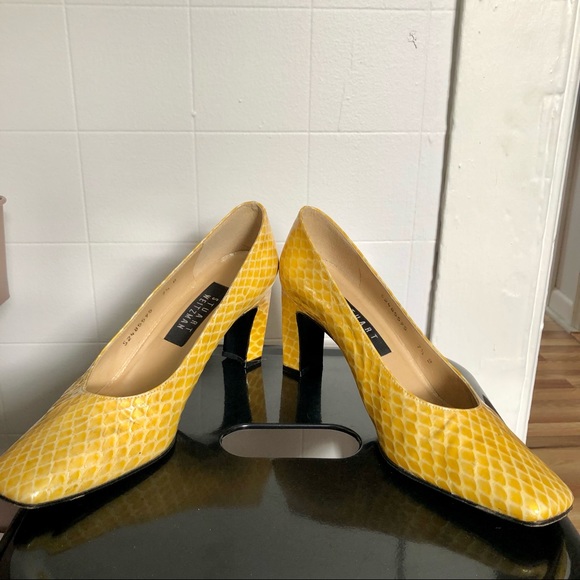 Stuart Weitzman Vintage Pumps Yellow Snakeskin 7.5 - Picture 5 of 7